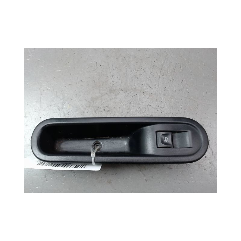 COMMANDE LEVE-GLACE PORTE AVD RENAULT TWINGO III 2014-...