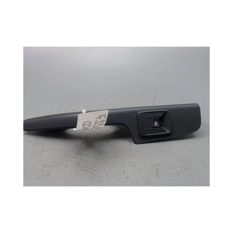 COMMANDE LEVE-GLACE PORTE AVD OPEL VIVARO C1 F2700 4P