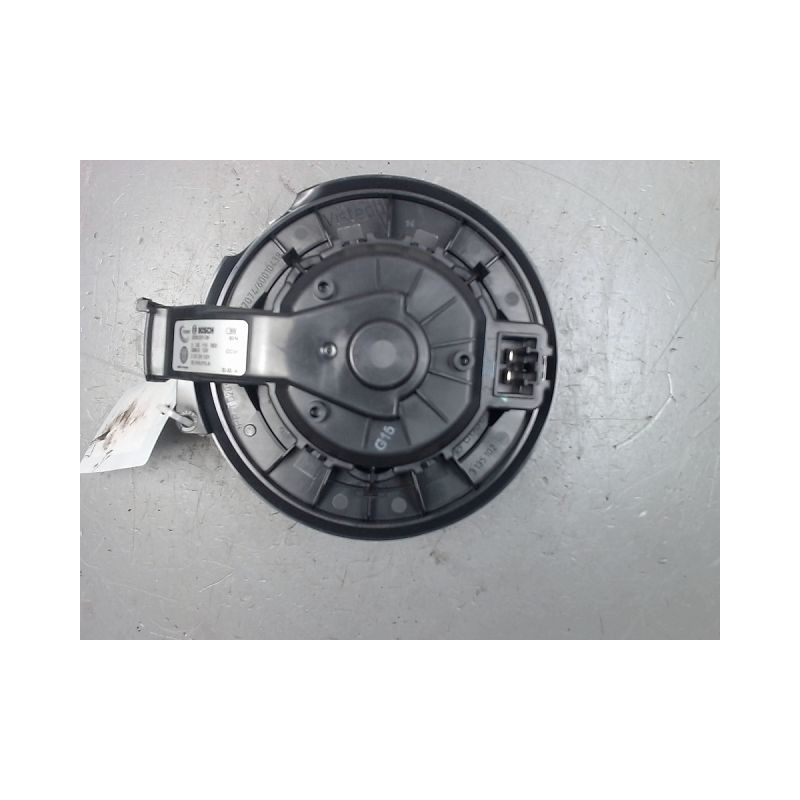 MOTEUR VENTILATEUR CHAUFFAGE VOLKSWAGEN UP