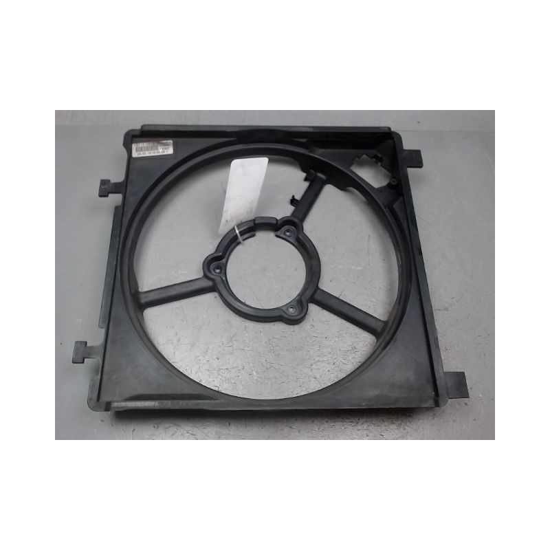SUPPORT DE VENTILATEUR VOLKSWAGEN UP