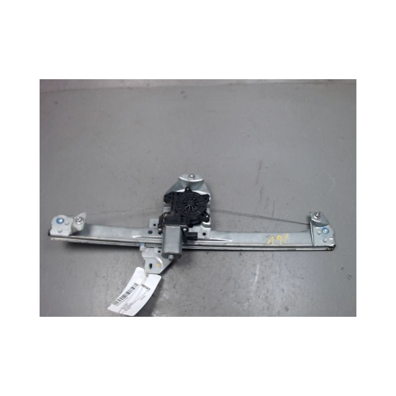 MECANISME+MOTEUR LEVE-GLACE AVANT GAUCHE DACIA DOKKER