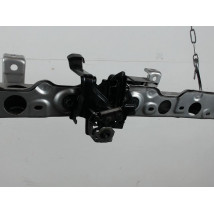 TRAVERSE SUPERIEURE ARMATURE AVANT TOYOTA VERSO-S