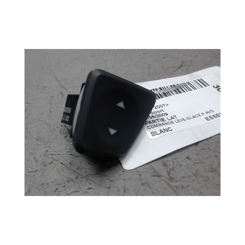 COMMANDE LEVE-GLACE PORTE AVD FIAT 500 2007-