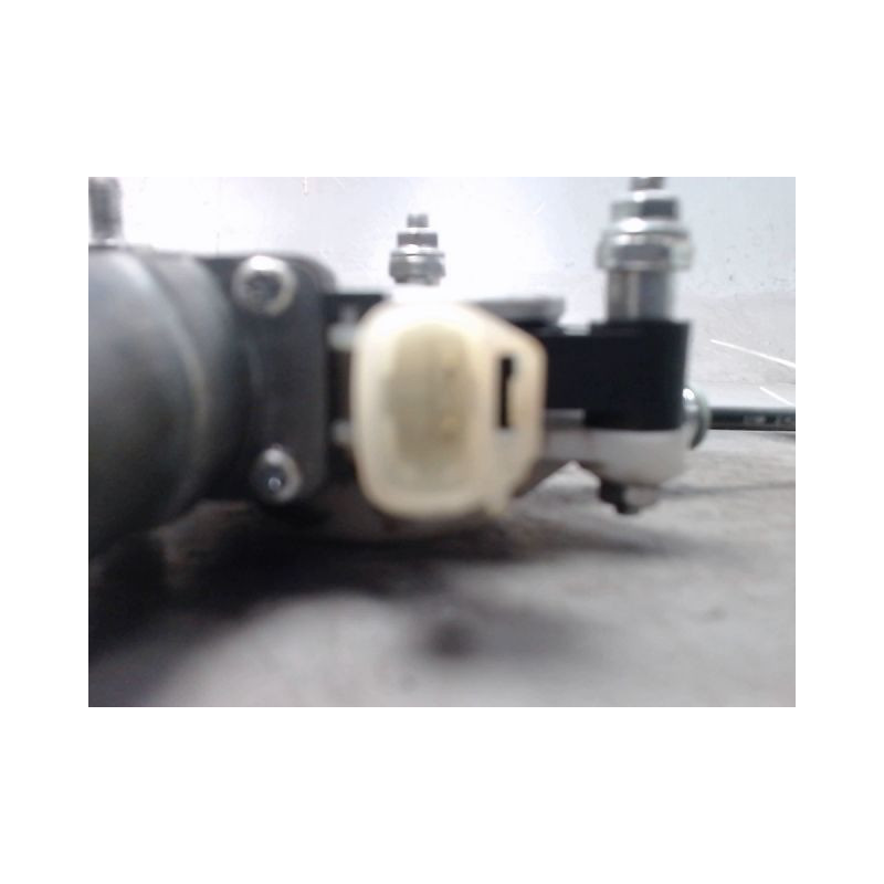 MECANISME+MOTEUR LEVE-GLACE AVANT DROIT KIA RIO