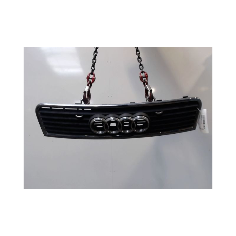 CALANDRE AUDI A4 AVANT 01-04
