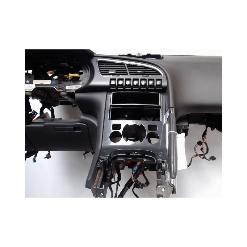PLANCHE DE BORD  PEUGEOT 3008 2009-