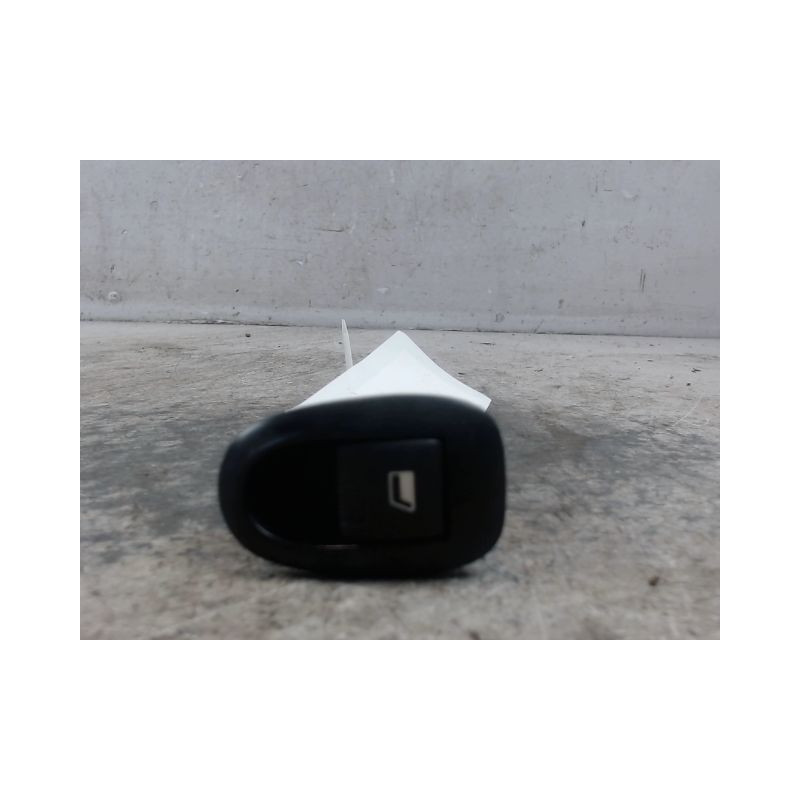 COMMANDE LEVE-GLACE PORTE ARD CITROEN C3 2005-