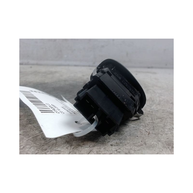 COMMANDE LEVE-GLACE PORTE ARD CITROEN C3 2005-