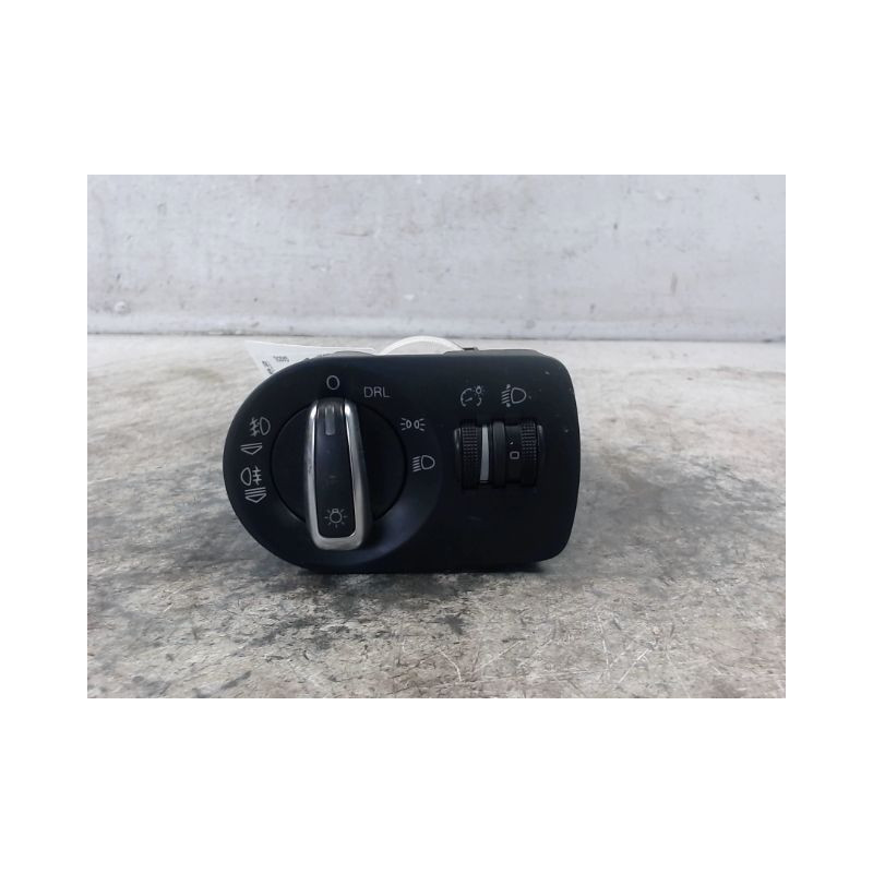 COMMANDE ECLAIRAGE AUDI A3 SPORTBACK