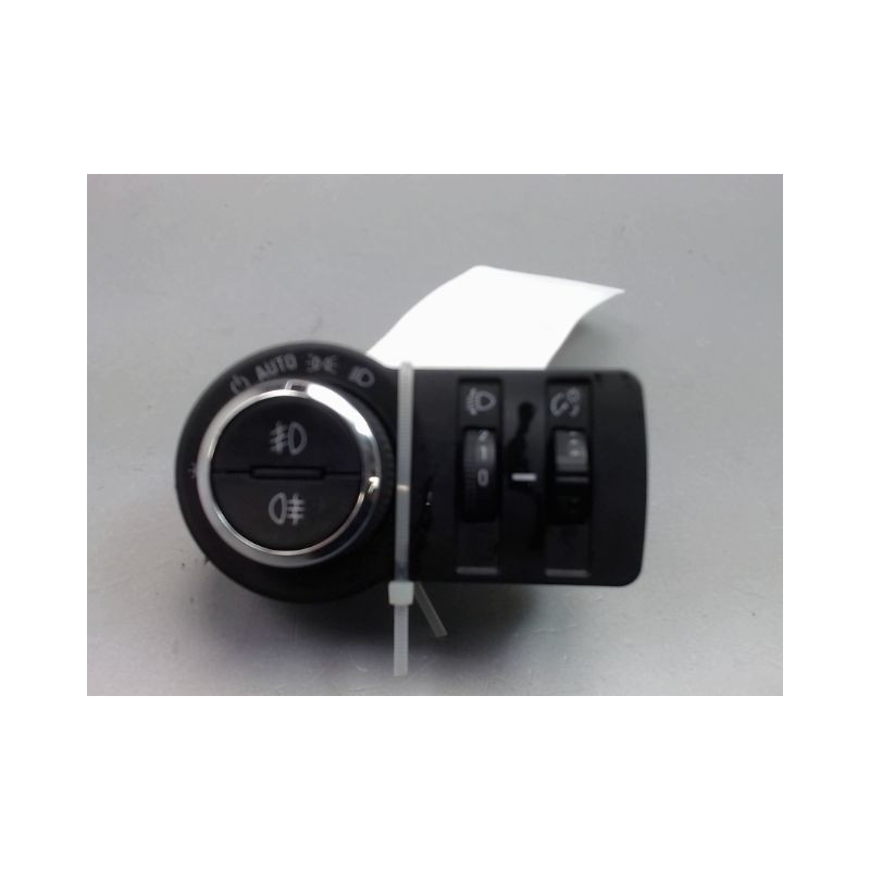 INTERIEUR COMMANDE PHARES CHEVROLET TRAX
