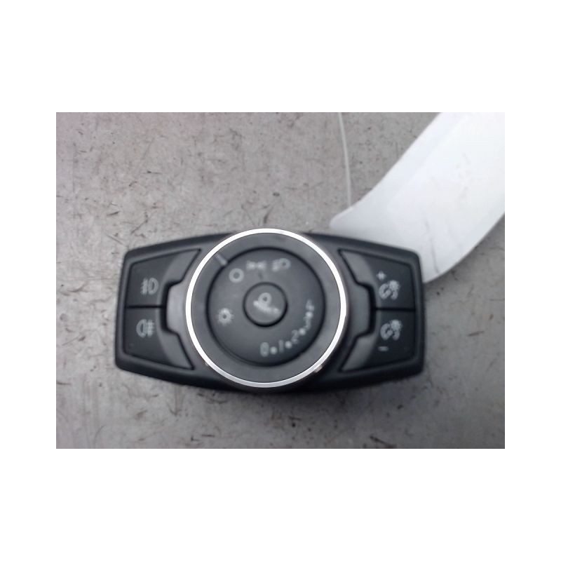 COMMANDE ECLAIRAGE FORD T.COURIER