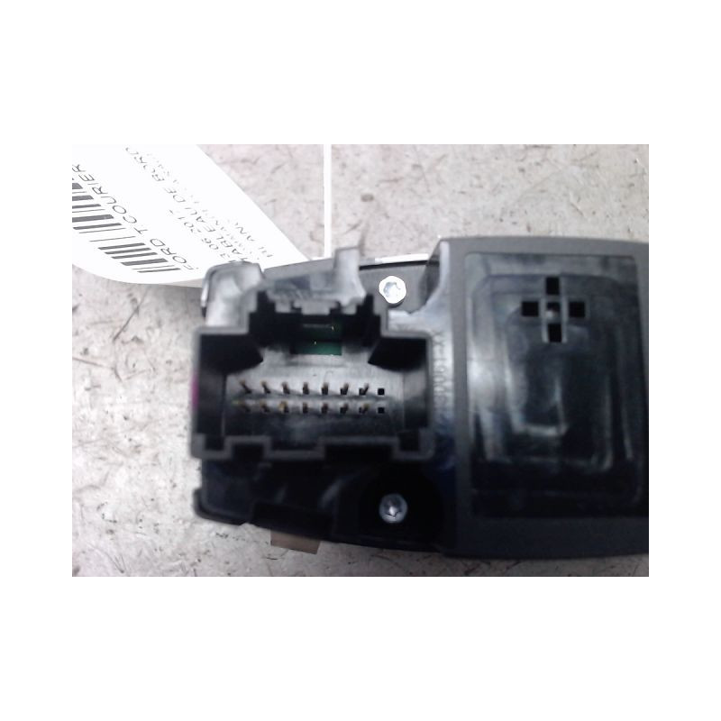COMMANDE ECLAIRAGE FORD T.COURIER
