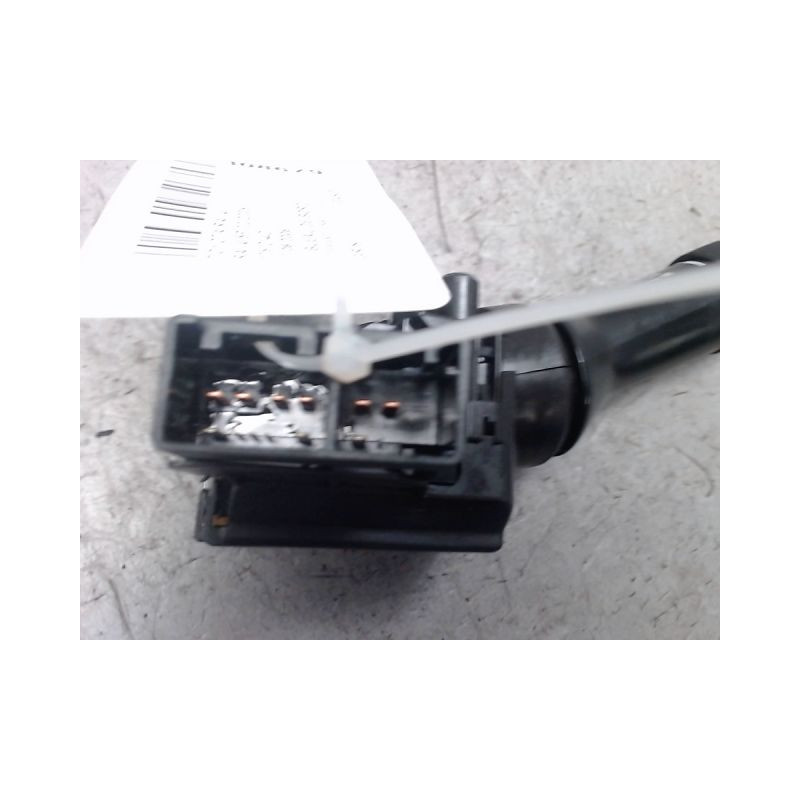 COMMANDE ESSUIE GLACE TOYOTA RAV4 2006