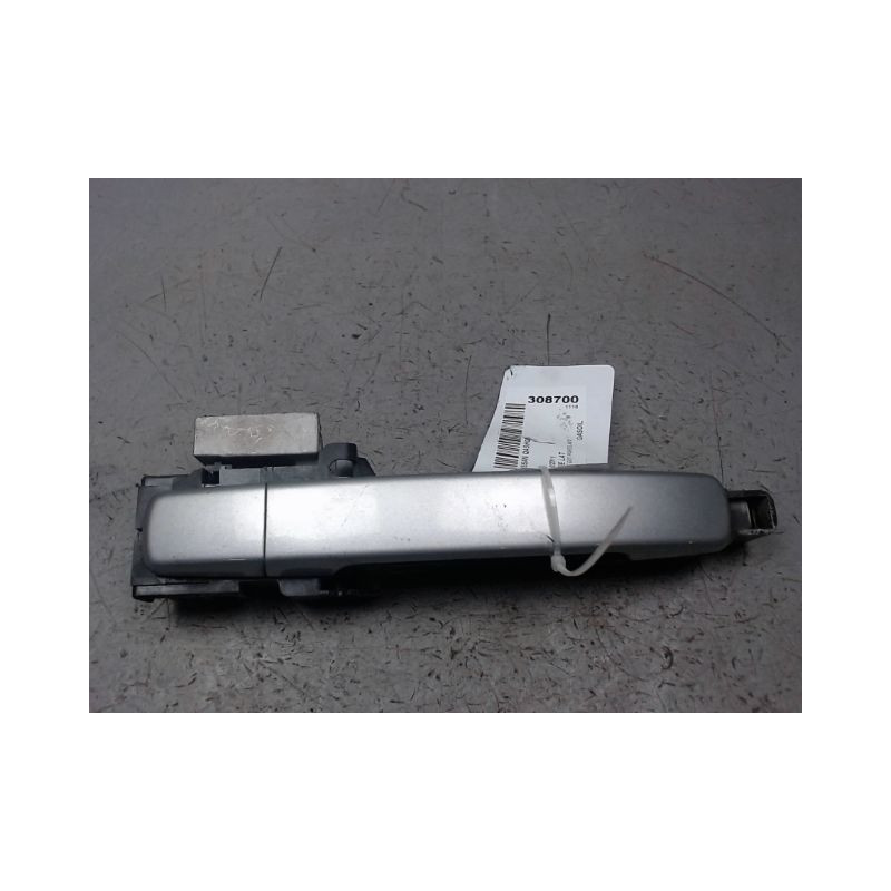 POIGNEE EXTERIEURE PORTE AVANT DROIT NISSAN QASHQAI