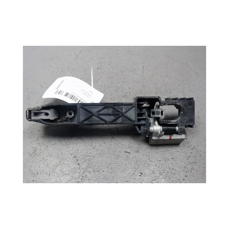 POIGNEE EXTERIEURE PORTE ARRIERE GAUCHE NISSAN QASHQAI
