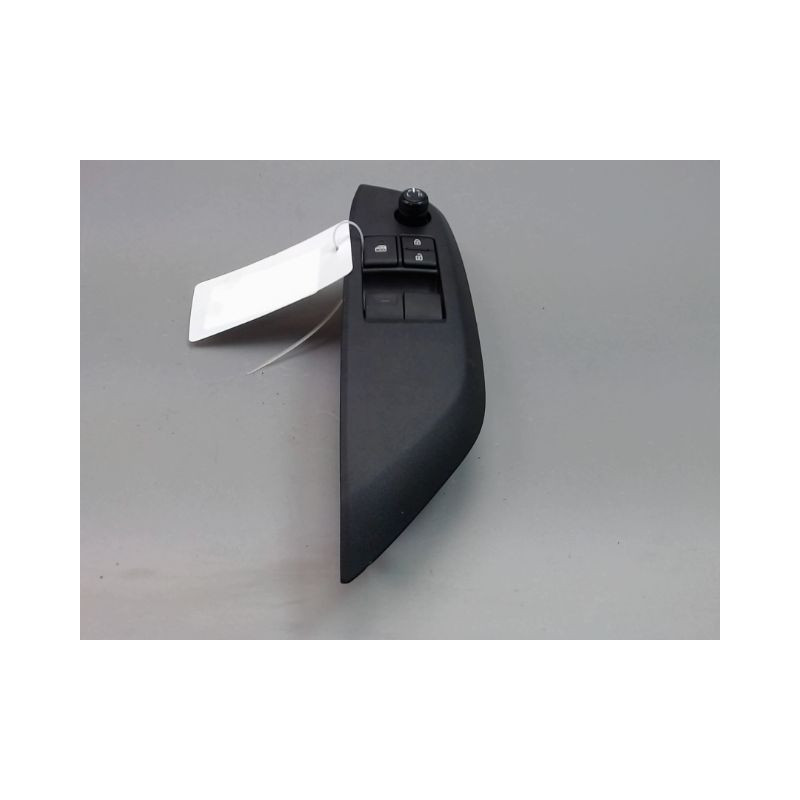 COMMANDE LEVE-GLACE PORTE AVG TOYOTA YARIS 2005-