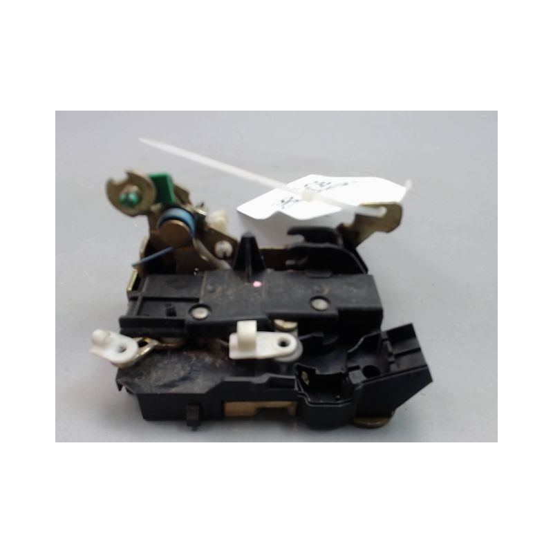SYSTEME CONDAMNATION AVANT DROIT RENAULT CLIO I Phase 2 1994-1996