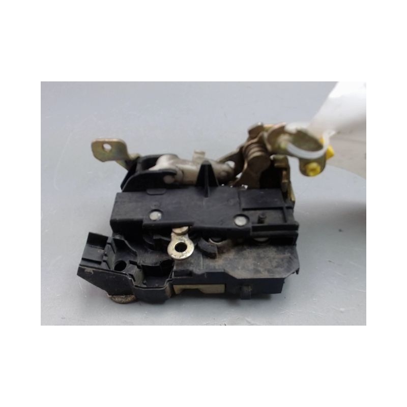SYSTEME CONDAMNATION ARRIERE GAUCHE RENAULT CLIO I Phase 2 1994-1996