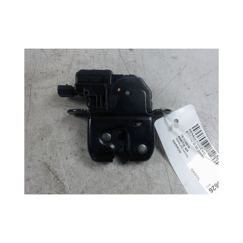 SERRURE HAYON  RENAULT SCENIC III 2009-