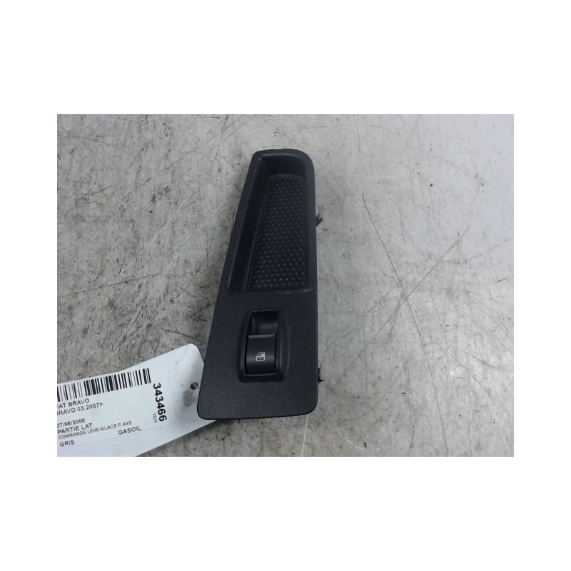COMMANDE LEVE-GLACE PORTE AVD FIAT BRAVO 2007-