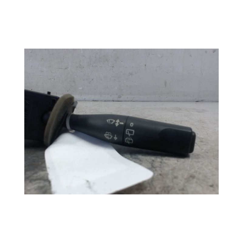 COMMANDE ESSUIE GLACE CITROEN SAXO 99-