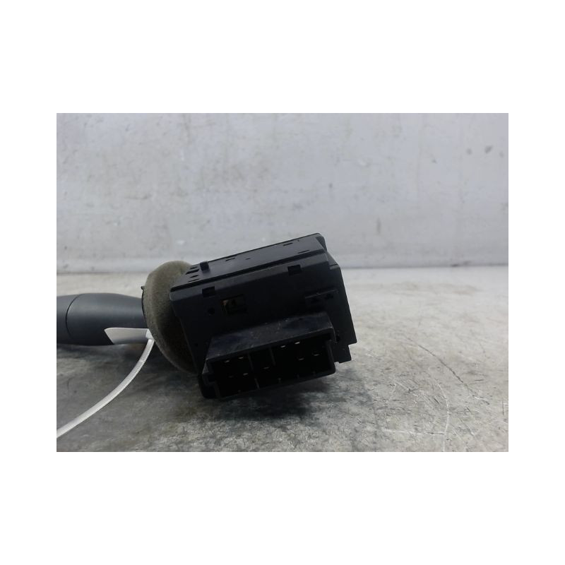 COMMANDE ESSUIE GLACE CITROEN SAXO 99-
