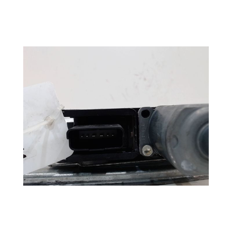 MECANISME+MOTEUR LEVE-GLACE AVANT DROIT PEUGEOT 208