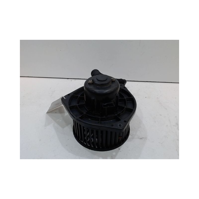 MOTEUR VENTILATEUR CHAUFFAGE OPEL AGILA