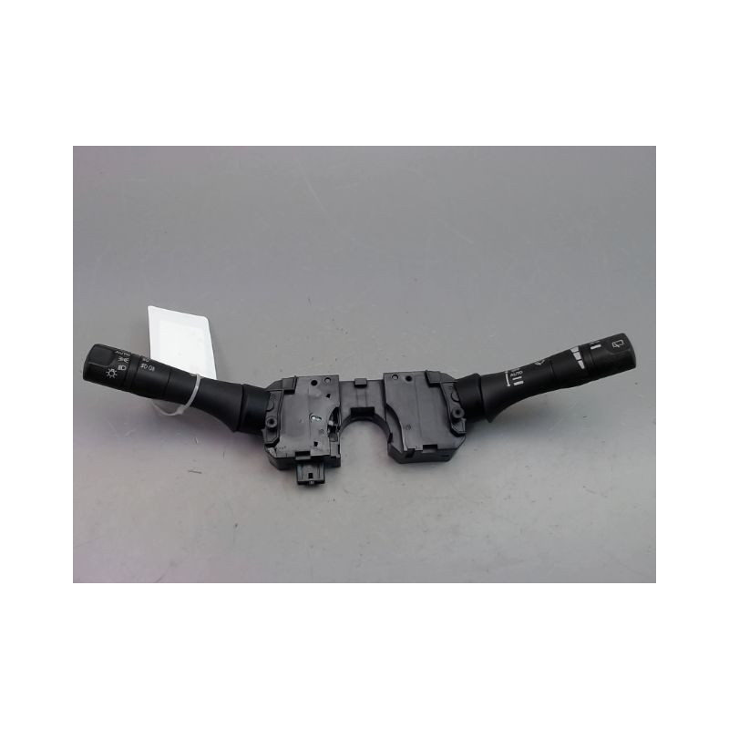 BLOC COMMODOS NISSAN MICRA 2009-