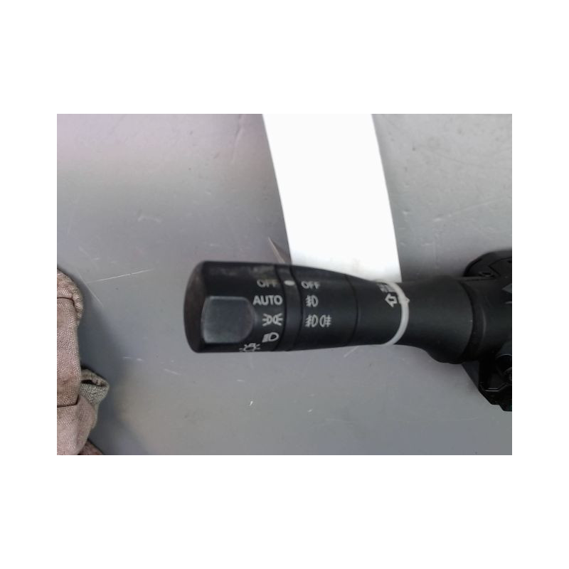 BLOC COMMODOS NISSAN MICRA 2009-