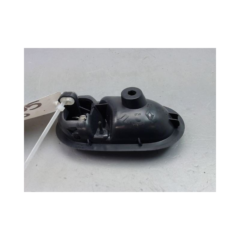POIGNEE INTERIEURE PORTE AVANT DROIT DACIA SANDERO II Phase 1 2012-...
