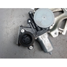 MECANISME+MOTEUR LEVE-GLACE AVANT GAUCHE TOYOTA RAV4 2006