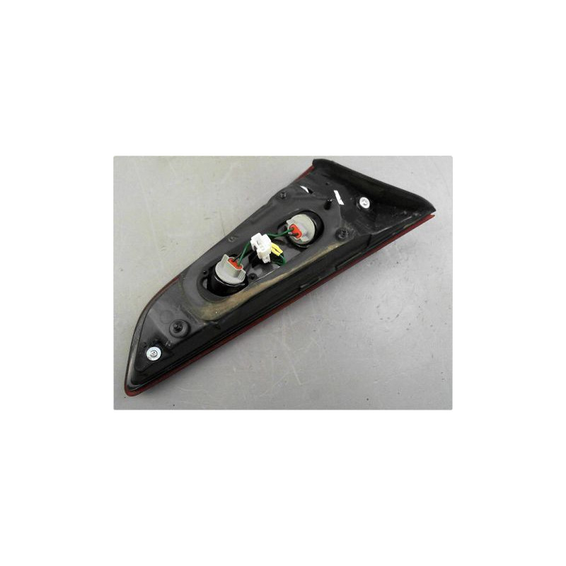 FEU ARRIERE INTERIEUR DROIT HYUNDAI I 20 PH2 12-15