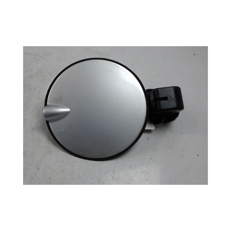 VOLET DE TRAPPE CARBURANT OPEL ZAFIRA