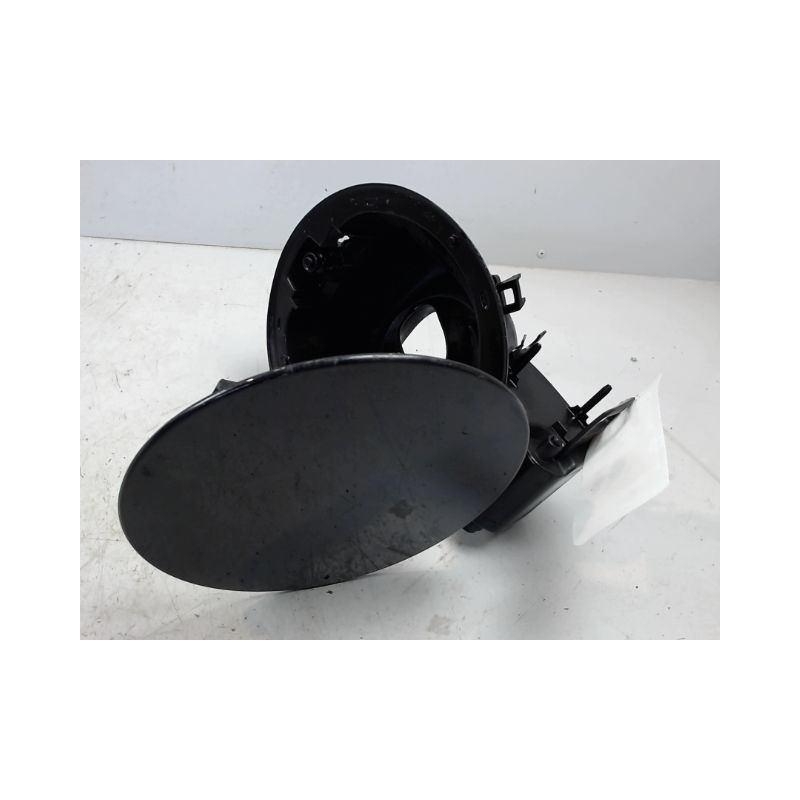 VOLET DE TRAPPE CARBURANT OPEL MOKKA
