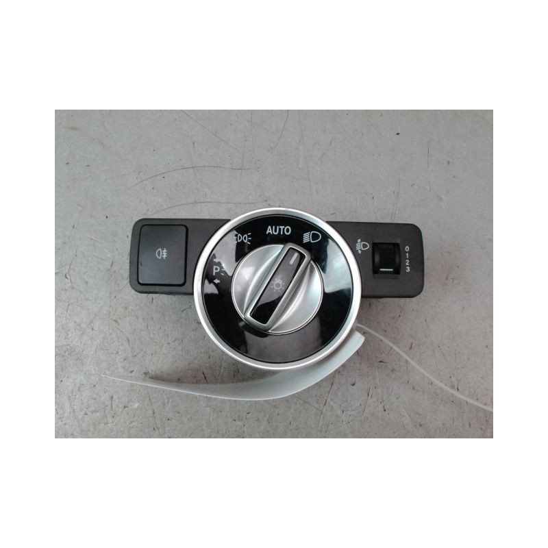 INTERIEUR COMMANDE PHARES MERCEDES CLASSE B 2008-