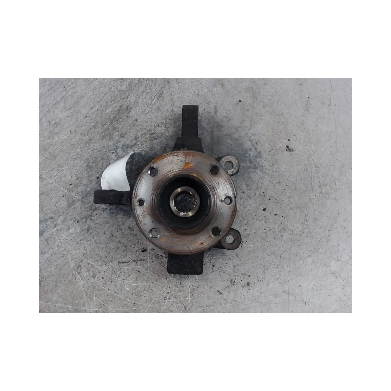 PIVOT AVANT DROIT NISSAN MICRA 2003-2005