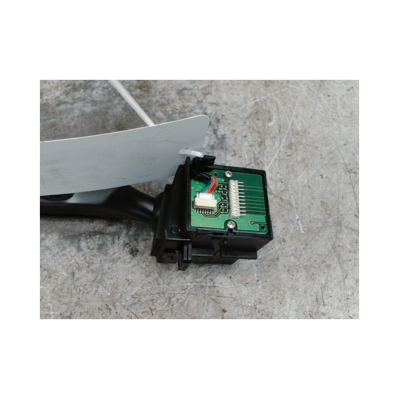 COMMANDE ESSUIE GLACE FORD MONDEO 2007-