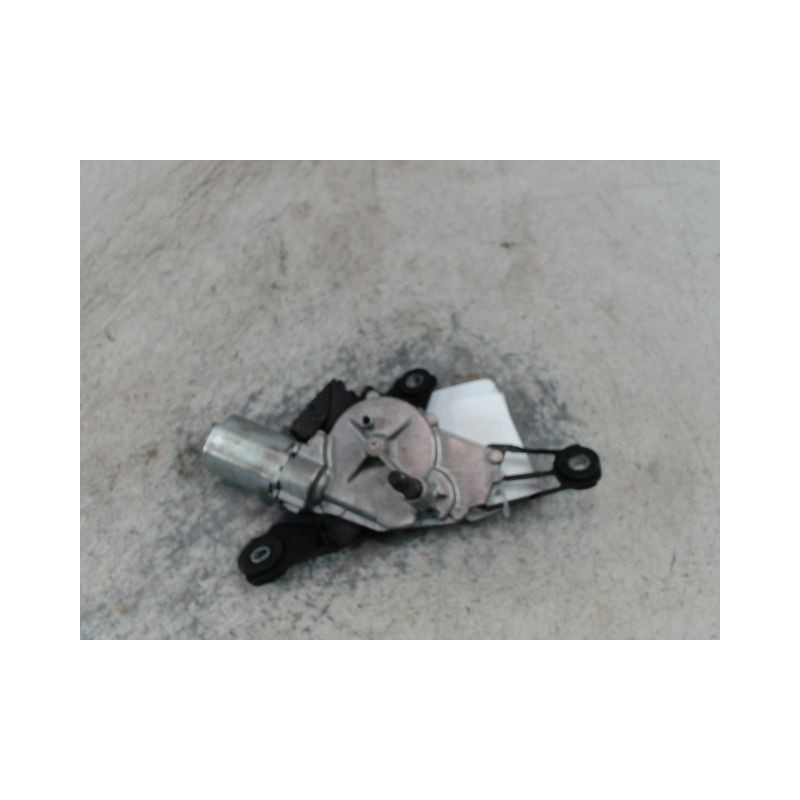 MOTEUR ESSUIE-GLACE ARRIERE TOYOTA YARIS 2005-