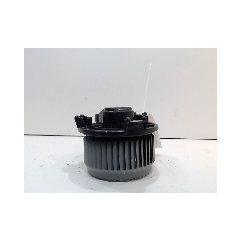 MOTEUR VENTILATEUR CHAUFFAGE SUZUKI SWIFT
