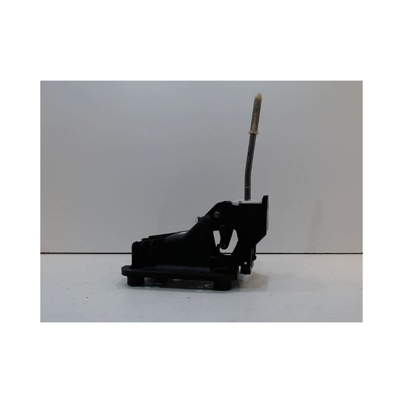 LEVIER DE VITESSES PEUGEOT 208 1.6