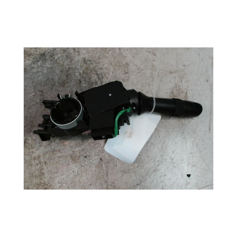 COMMANDE CLIGNOTANT TOYOTA PRIUS 2004-