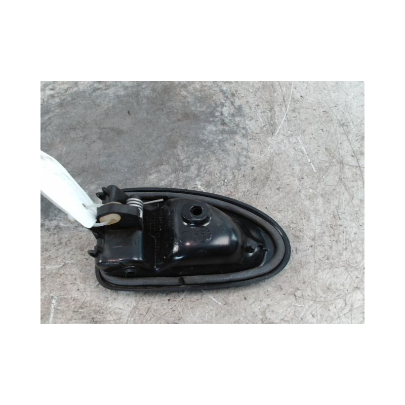 POIGNEE INTERIEURE PORTE AVANT DROIT DACIA LOGAN MCV 2007-