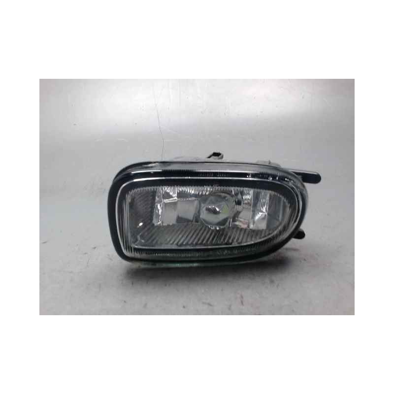 PHARE ANTIBROUILLARD AVANT GAUCHE NISSAN ALMERA 2000-2002