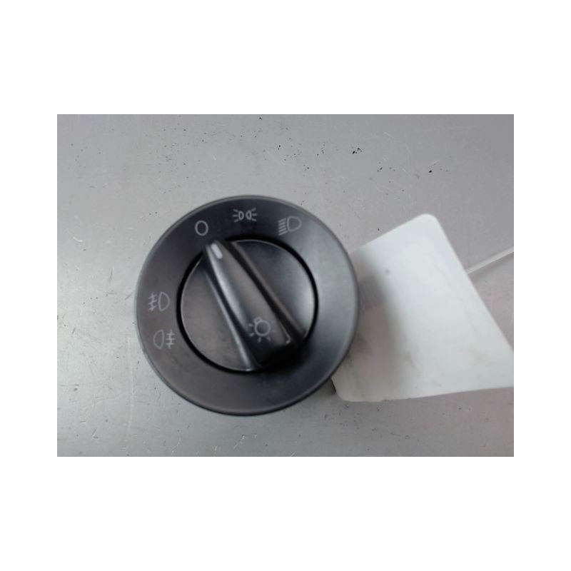 INTERIEUR COMMANDE PHARES SKODA FABIA 2007-