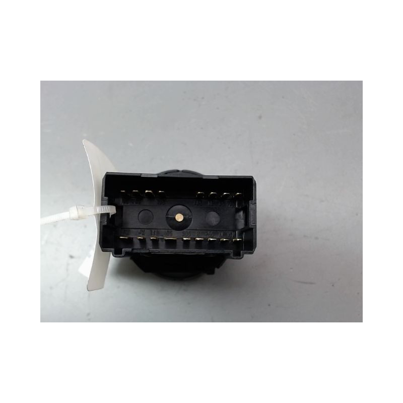 INTERIEUR COMMANDE PHARES SKODA FABIA 2007-