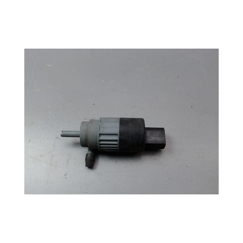 POMPE LAVE-GLACE AVANT NISSAN NAVARA DOUBLE CABINE