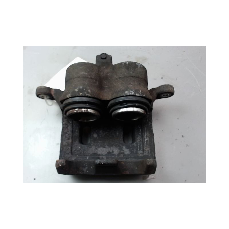 ETRIER DE FREIN AVANT GAUCHE NISSAN NAVARA DOUBLE CABINE