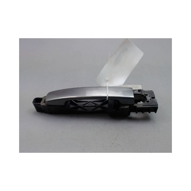 POIGNEE EXTERIEURE PORTE AVANT GAUCHE NISSAN QASHQAI BREAK I Phase 1 2007-2010