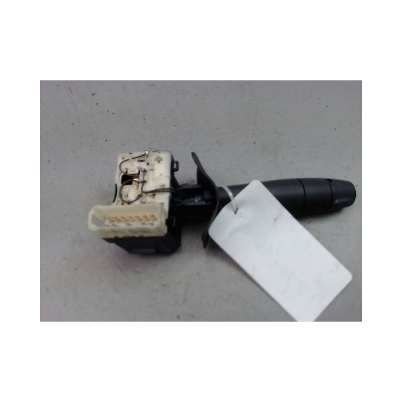 COMMANDE ESSUIE GLACE RENAULT CLIO II Phase 2 2001-2006